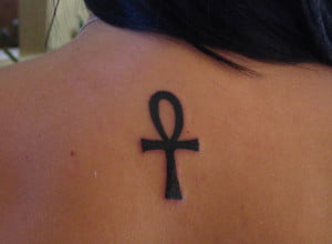 Tatuaggio Croce Egizia
