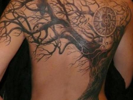 Tatuaggio Albero