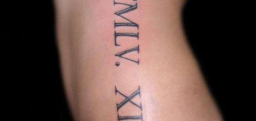 Tatuaggio Scritta Caratteri Romani