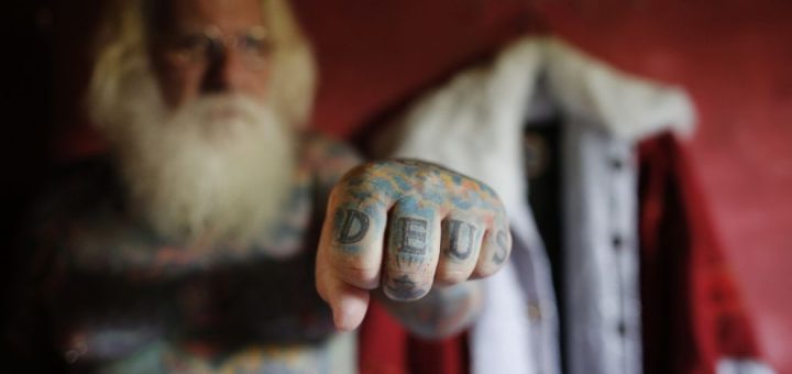 Victor Martins Babbo Natale Tatuaggi